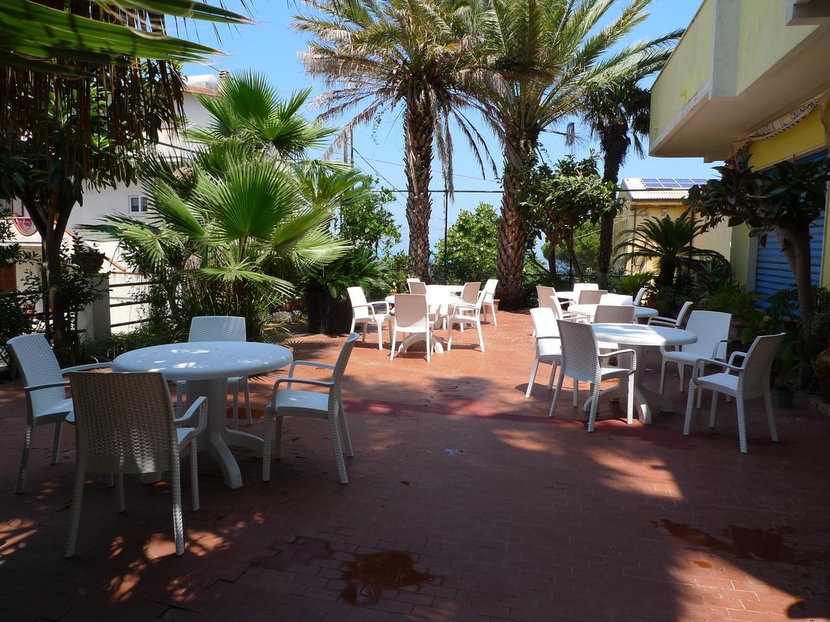 Hotel Alexander Santa Domenica  Kültér fotó