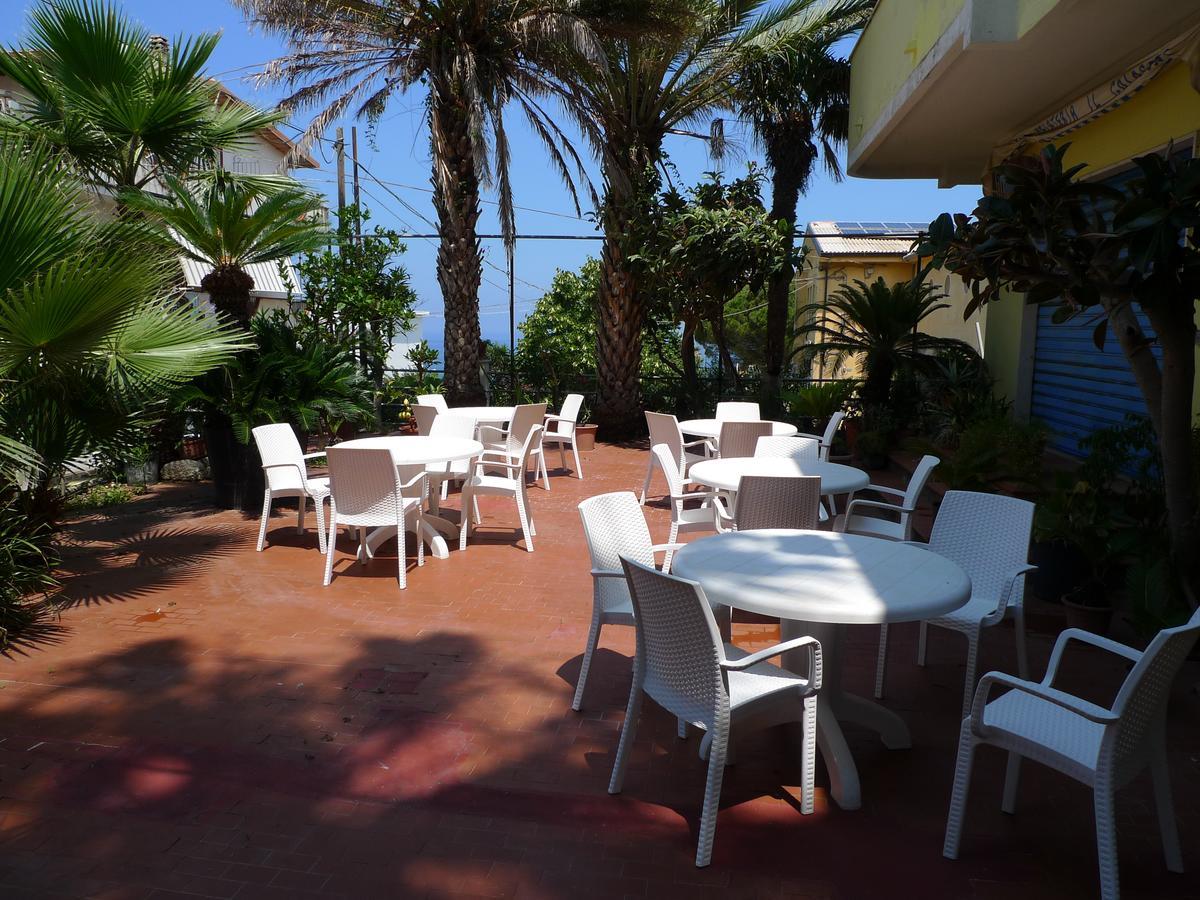 Hotel Alexander Santa Domenica  Kültér fotó